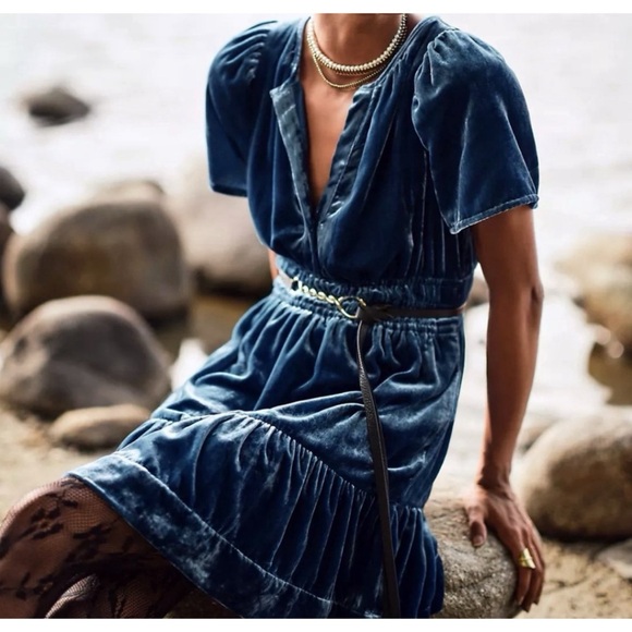 Anthropologie Dresses & Skirts - Anthropologie Somerset Blue Velvet Mini Dress Size M
